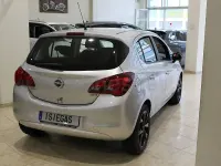 Usado Opel Corsa Selective 75 CV (55 kW) 2015 Gris / plata Utilitario