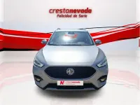 Usado MG ZS Luxury 106 CV (77 kW) 2022 Gris / plata SUV