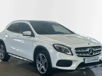 Usado Mercedes GLA200 156 CV (114 kW) 2019 Blanco SUV