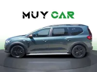 Usado Dacia Jogger Extreme 140 CV (102 kW) 2023 Verde Monovolumen