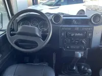 Usado Land Rover Defender SE 122 CV (89 kW) 2015 Blanco Familiar