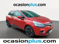 Usado Renault Clio Zen 120 CV (88 kW) 2017 Rojo Familiar
