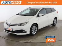 Usado Toyota Auris Hybrid Active 136 CV (100 kW) 2016 Blanco Familiar