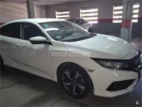 Usado Honda Civic Elegance 182 CV (133 kW) 2019 Blanco Berlina