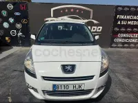 Usado Peugeot 5008 Active 120 CV (88 kW) 2012 Blanco Monovolumen