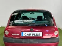 Usado Renault Clio 60 CV (44 kW) 2000 Granate Berlina