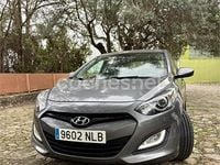 Usado Hyundai i30 100 CV (73 kW) 2013 Gris / plata Berlina