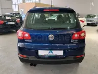 Begagnad VW Tiguan 140 HK (102 kW) 2009 Blå SUV