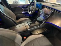 Nuevo Mercedes EQE350 AMG 235 kW (320 CV) 2026 Gris Berlina