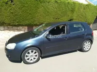 Usado VW Golf IV Highline 105 CV (77 kW) 2005 Azul Berlina