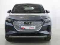 Usado Audi Q4 e-tron Ambiente 150 kW (204 HP) 2022 Azul SUV