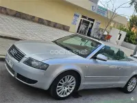 Usado Audi A4 Cabriolet 163 CV (119 kW) 2002 Gris / plata Descapotable