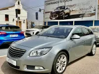 Usado Opel Insignia Cosmo 220 CV (161 kW) 2010 Gris / plata Familiar