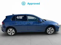 Usado VW Golf VIII 115 CV (84 kW) 2025 Azul Berlina