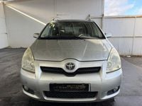 Usado Toyota Corolla Verso Luna 136 CV (100 kW) 2007 Gris / plata Monovolumen