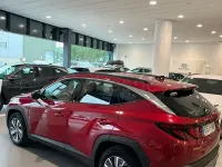 Usado Hyundai Tucson 150 CV (110 kW) 2023 Granate SUV