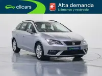 Usado Seat Leon ST Style 116 CV (85 kW) 2019 Plateado Familiar