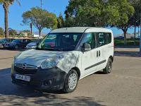 Usado Opel Combo Excellence 105 CV (77 kW) 2015 Blanco Monovolumen
