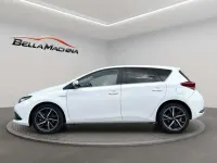 Usado Toyota Auris Hybrid Edition 136 CV (100 kW) 2018 Blanco Utilitario