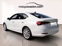 Usado Skoda Octavia Selection 150 CV (110 kW) 2024 Blanco Berlina