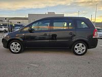 Usado Opel Zafira Family 110 CV (80 kW) 2014 Negro Monovolumen