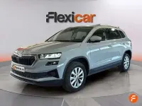 Usado Skoda Karoq 150 CV (110 kW) 2024 Gris SUV