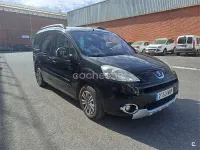 Usado Peugeot Partner Tepee Active 112 CV (82 kW) 2011 Negro Monovolumen