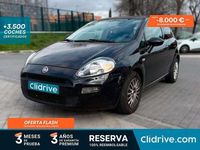 Usado Fiat Punto Young 69 CV (50 kW) 2015 Negro Berlina