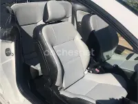 Usado Peugeot 207 CC 120 CV (88 kW) 2013 Blanco Descapotable