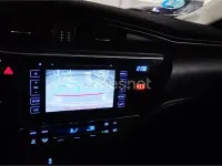 Usado Toyota Auris Hybrid Active 136 CV (100 kW) 2016 Blanco Familiar