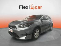 Usado Kia Ceed 160 CV (117 kW) 2022 Gris Utilitario