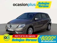 Usado Mercedes B200 136 CV (100 kW) 2012 Gris Utilitario