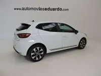 Usado Renault Clio Business 101 CV (74 kW) 2022 Blanco Utilitario
