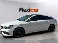 Usado Mercedes CLA200 Shooting Brake 156 CV (114 kW) 2018 Blanco Familiar