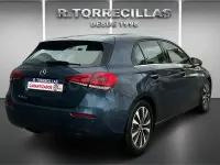 Usado Mercedes A200 150 CV (110 kW) 2021 Azul Berlina