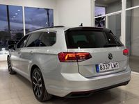 Usado VW Passat Executive 122 CV (89 kW) 2021 Gris / plata Familiar