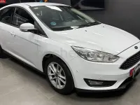 Usado Ford Focus Business Edition 120 CV (88 kW) 2016 Blanco Berlina