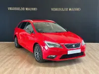 Usado Seat Leon Style 150 CV (110 kW) 2016 Rojo Familiar