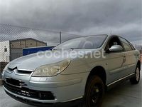 Usado Citroën C5 110 CV (80 kW) 2005 Azul Berlina