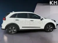 Usado Kia Niro 141 CV (103 kW) 2022 Blanco SUV