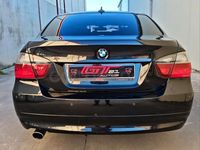 Usado BMW 318 129 CV (94 kW) 2007 Negro Berlina