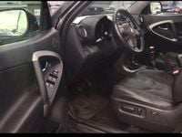 Usado Toyota RAV4 Executive 136 CV (100 kW) 2006 Gris SUV
