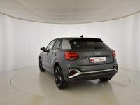 Usado Audi Q2 116 CV (85 kW) 2025 Gris/plata SUV