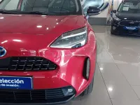 Usado Toyota Yaris Cross Plus 116 CV (85 kW) 2022 Granate SUV