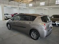 Usado Toyota Verso Advance 147 CV (108 kW) 2015 Gris / plata Monovolumen