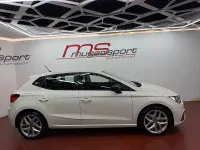 Usado Seat Ibiza FR 115 CV (84 kW) 2019 Blanco Utilitario