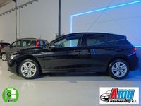 Usado VW Golf VIII Highline 116 CV (85 kW) 2024 Negro Berlina