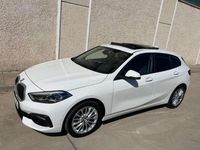 Usado BMW 118 Comfort Edition 136 CV (100 kW) 2022 Blanco Utilitario