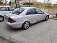 Usado Mercedes E270 Classic 170 CV (125 kW) 2002 Gris / plata Berlina