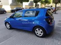Usado Chevrolet Aveo LT 84 CV (61 kW) 2012 Azul Berlina